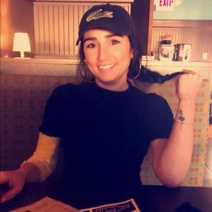 Meet your Posher, Nita